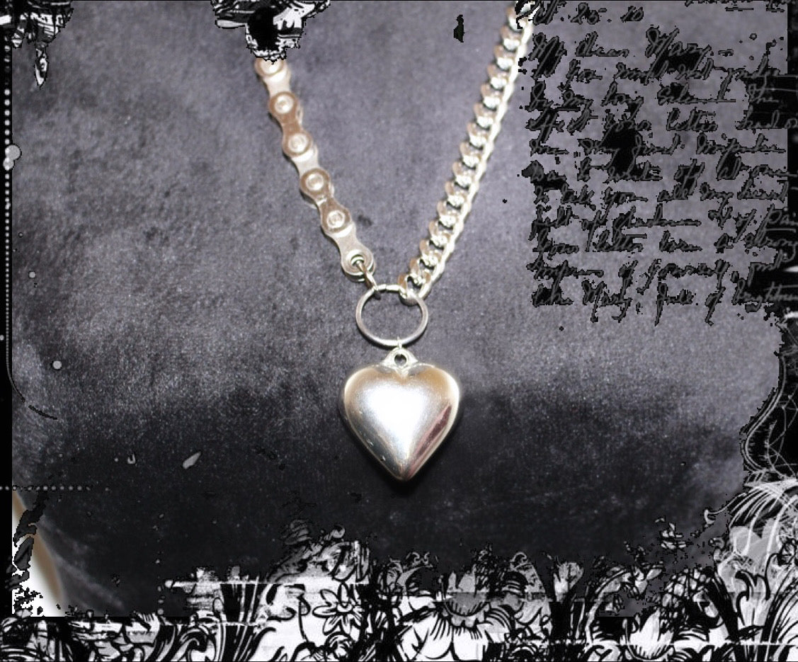 038 Chrome Heart Necklace